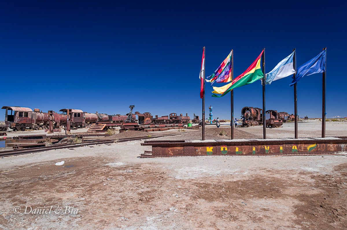 Uyuni - Cemitério de Trens, Bolívia, 21/08/2026. Foto Daniel e Bia.
