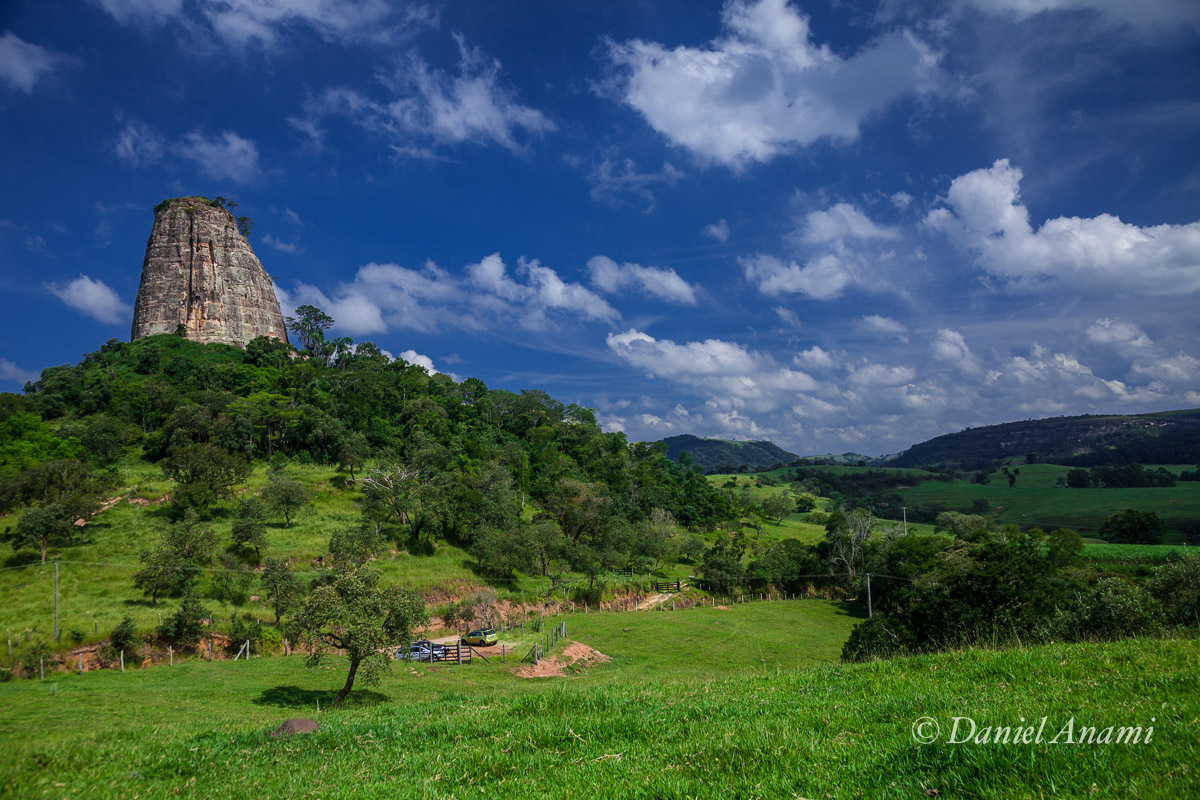 Aventura de Páscoa em Torre de Pedra, 04/04/15. Foto Daniel Anami.